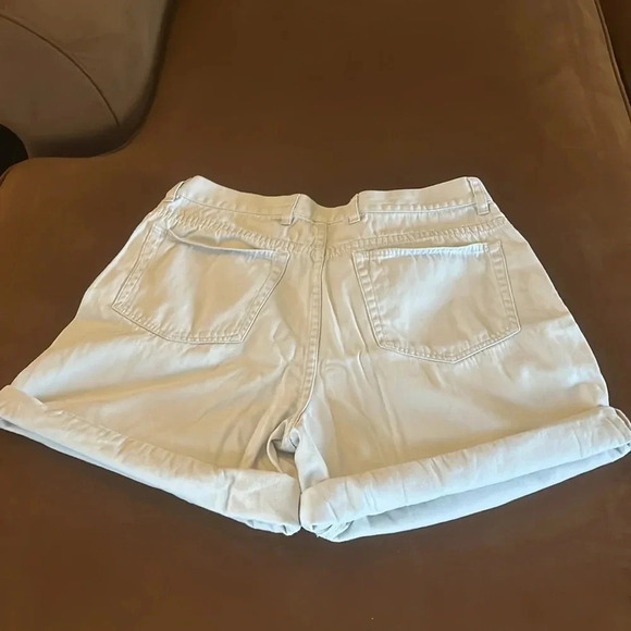 Eddie Bauer Khaki Shorts - Picture 3 of 7
